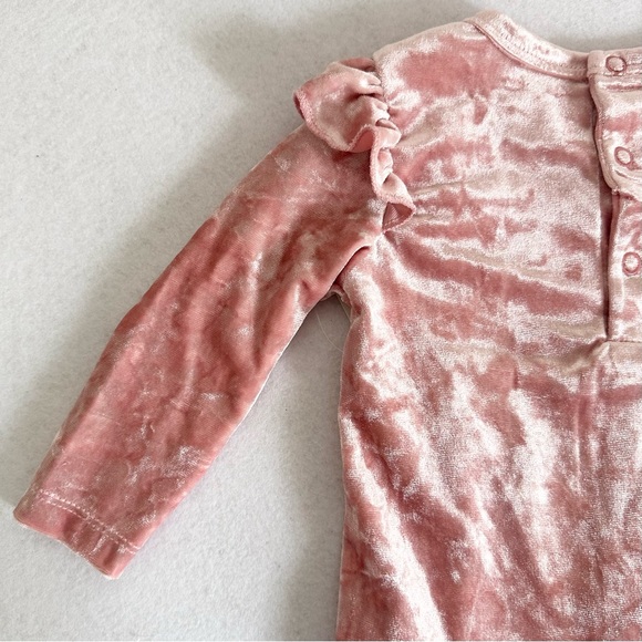 Blush Velvet baby 6 months outfit infant jumpsuit with headpiece baby girl - Picture 6 of 12